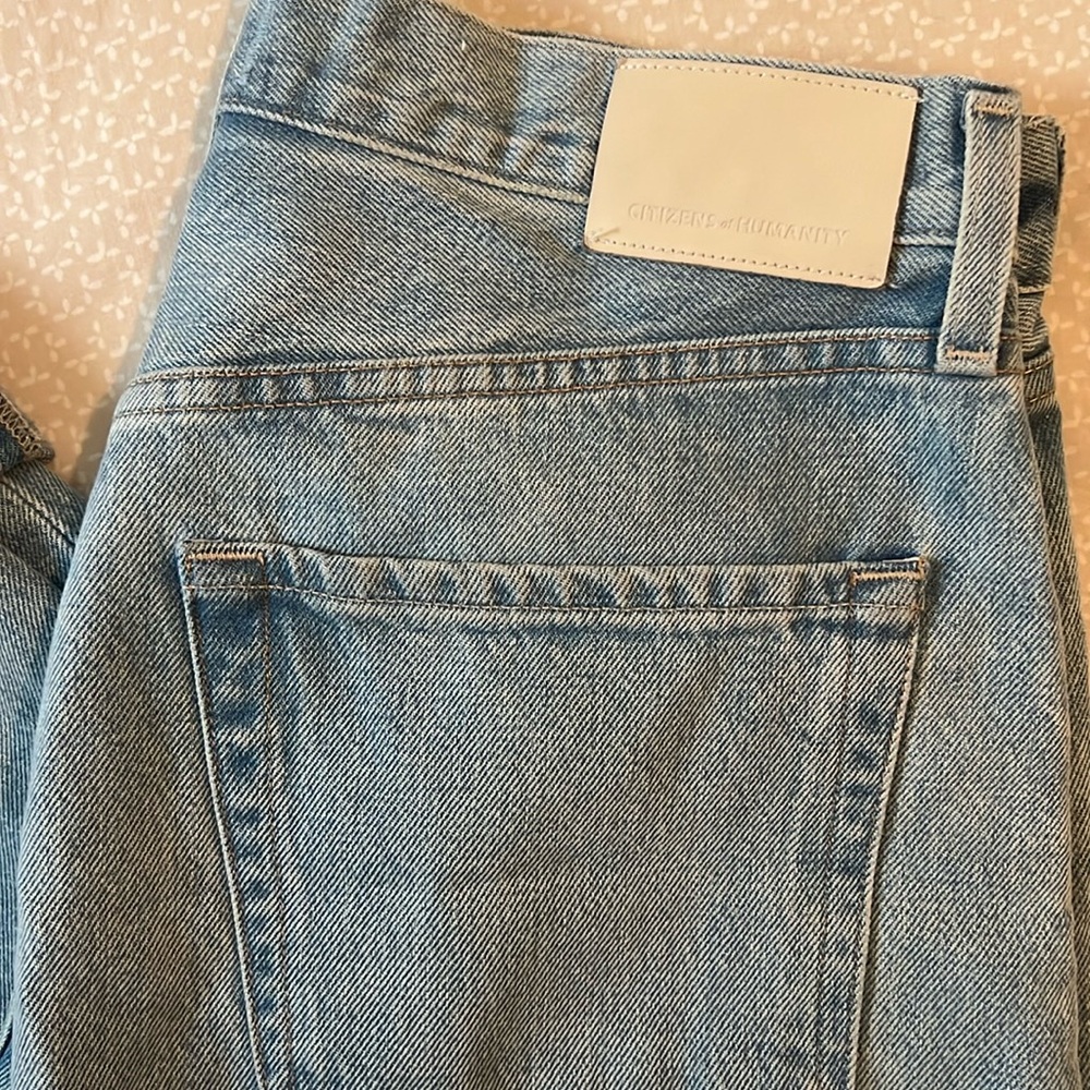 Citizens of Humanity Ayla Baggy Cuffed Jean in Skylights